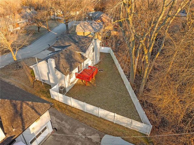 7921 Yecker Street, Kansas City, KS 66102