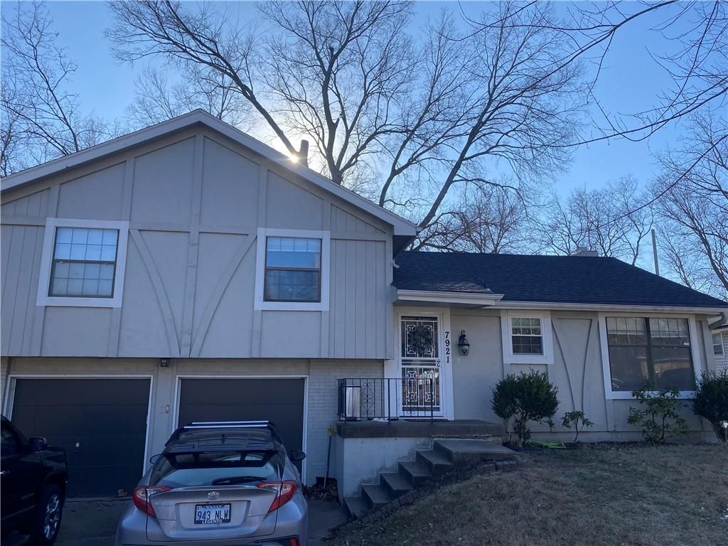 7921 Yecker Street, Kansas City, KS 66102
