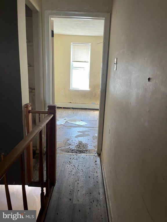 1917 W WILT ST, PHILADELPHIA, PA 19121 — photo 4