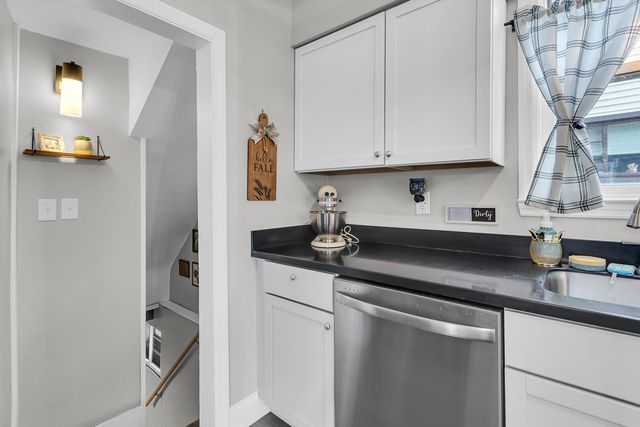 503 N Pleasant Street, Jackson City, MI 49202