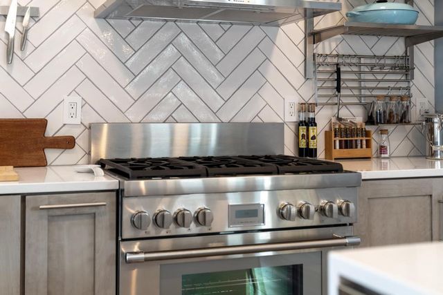 111B Belvedere Avenue, Charlevoix Twp, MI 49720