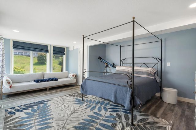 111B Belvedere Avenue, Charlevoix Twp, MI 49720