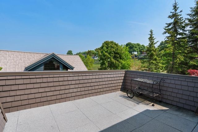 111B Belvedere Avenue, Charlevoix Twp, MI 49720