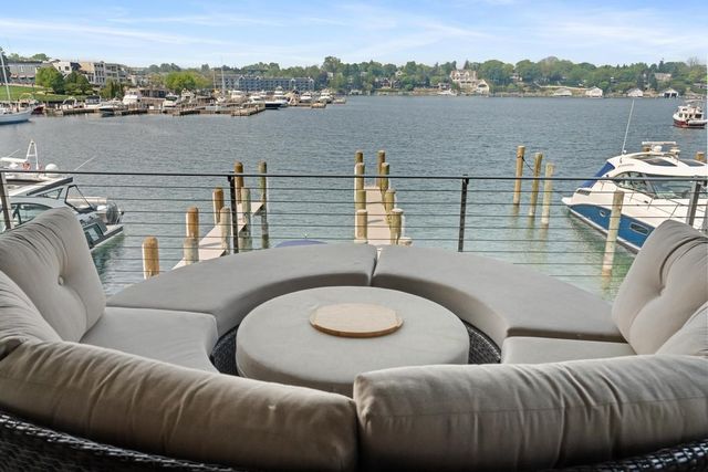 111B Belvedere Avenue, Charlevoix Twp, MI 49720