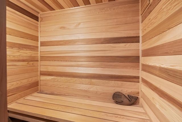 111B Belvedere Avenue, Charlevoix Twp, MI 49720