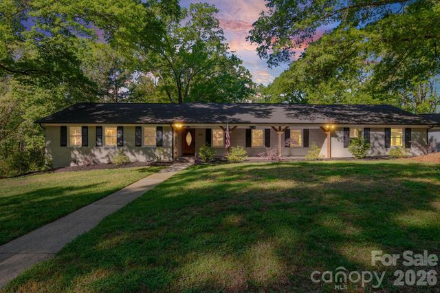 570 Crestside Drive SE, Concord, NC 28025