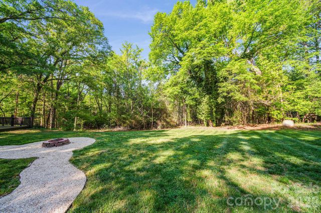 570 Crestside Drive SE, Concord, NC 28025