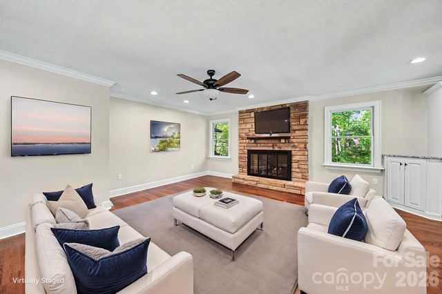 570 Crestside Drive SE, Concord, NC 28025