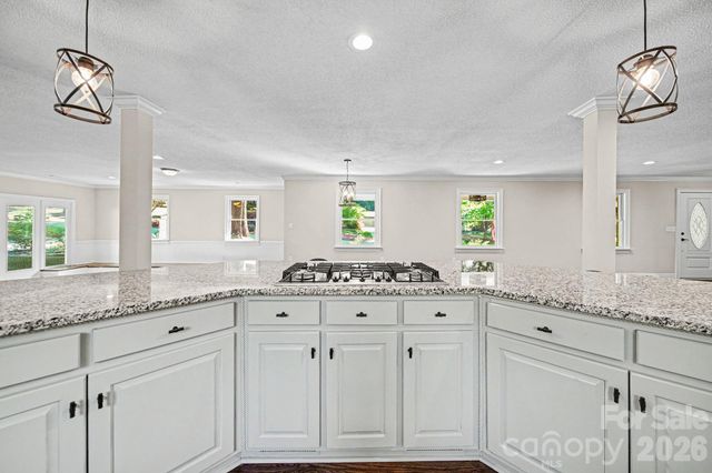 570 Crestside Drive SE, Concord, NC 28025