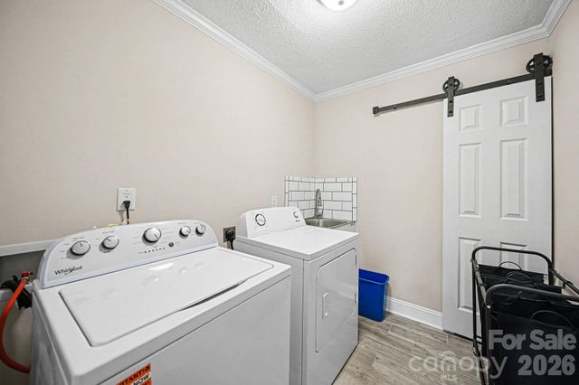 570 Crestside Drive SE, Concord, NC 28025