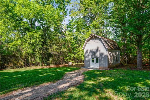 570 Crestside Drive SE, Concord, NC 28025