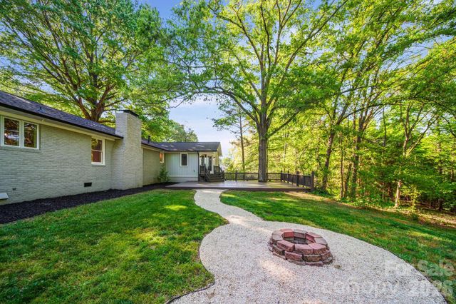 570 Crestside Drive SE, Concord, NC 28025