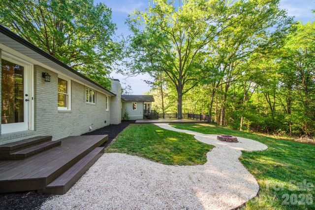 570 Crestside Drive SE, Concord, NC 28025