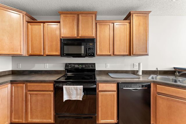 13510 Partridge Circle NW, Andover, MN 55304