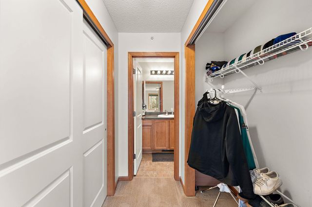 13510 Partridge Circle NW, Andover, MN 55304