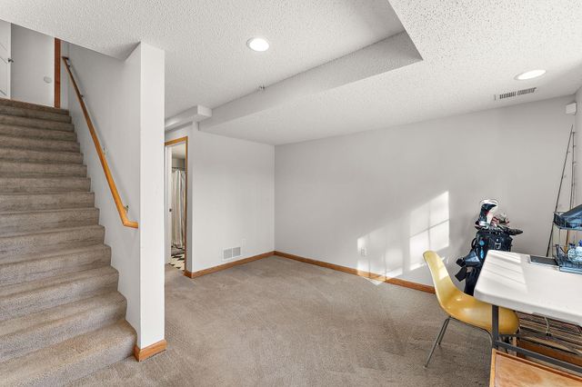 13510 Partridge Circle NW, Andover, MN 55304