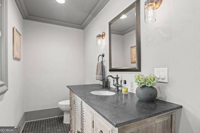 260 Tamer Lane, Atlanta, GA 30327