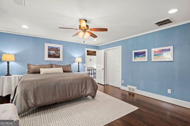 260 Tamer Lane, Atlanta, GA 30327