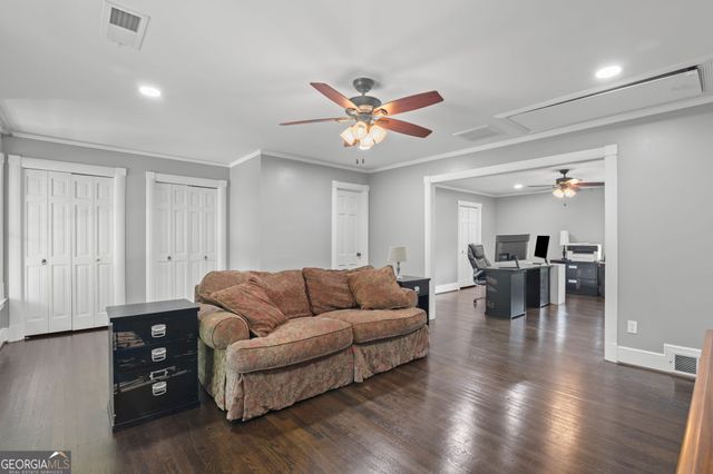 260 Tamer Lane, Atlanta, GA 30327