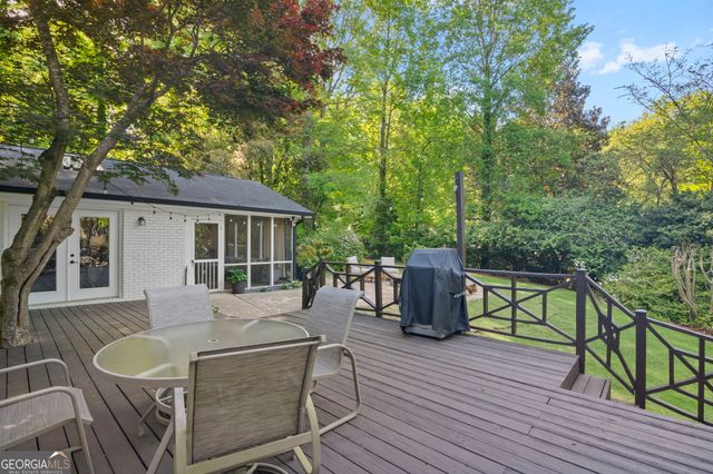 260 Tamer Lane, Atlanta, GA 30327