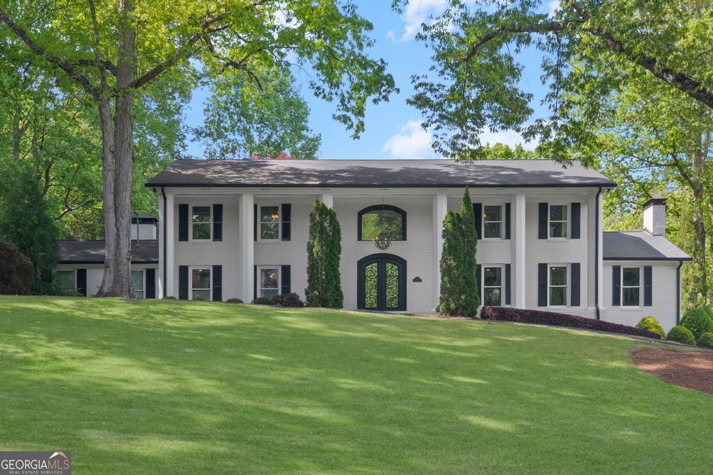 260 Tamer Lane, Atlanta, GA 30327