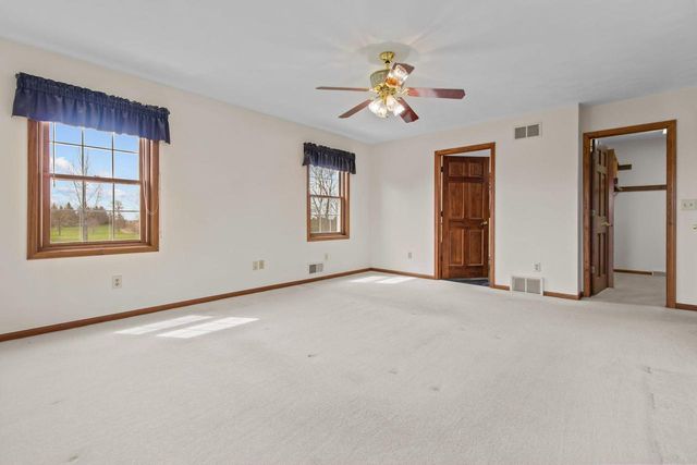 W7378 TRILLIUM COURT, Greenville, WI 54942