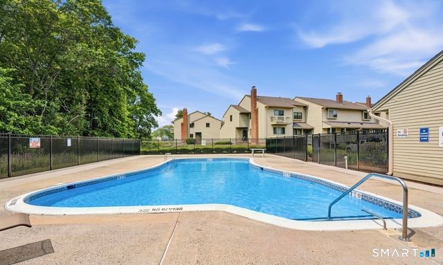 802 Summer Hill Drive 802, South Windsor, CT 06074