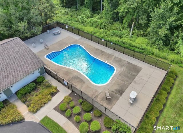 802 Summer Hill Drive 802, South Windsor, CT 06074