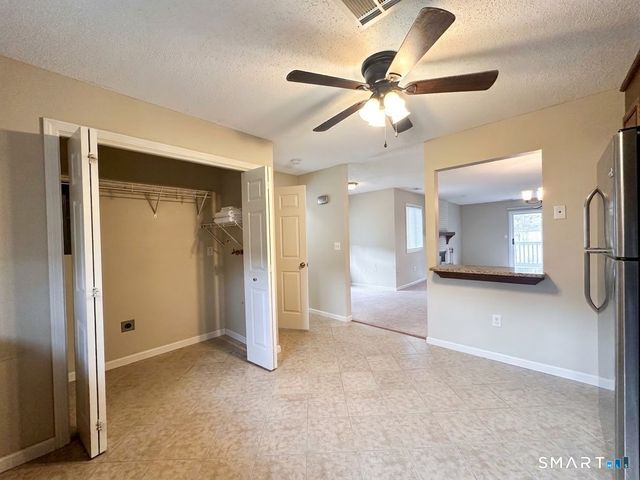 802 Summer Hill Drive 802, South Windsor, CT 06074