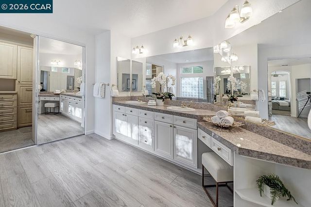 6415 Horsemans Canyon Dr, Walnut Creek, CA 94595