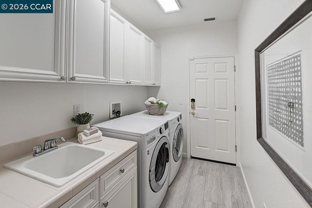 6415 Horsemans Canyon Dr, Walnut Creek, CA 94595