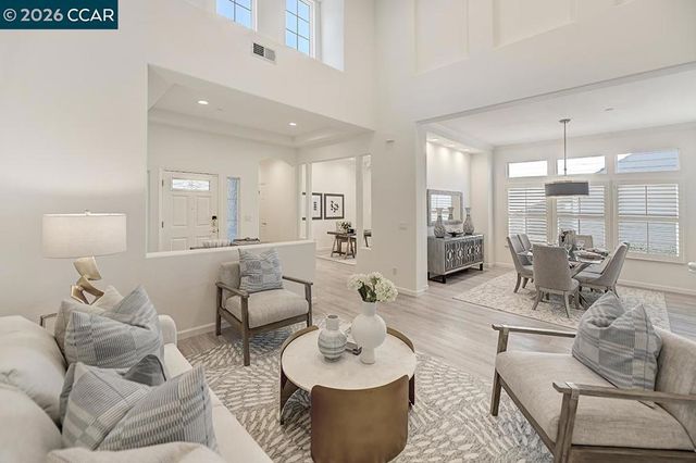 6415 Horsemans Canyon Dr, Walnut Creek, CA 94595