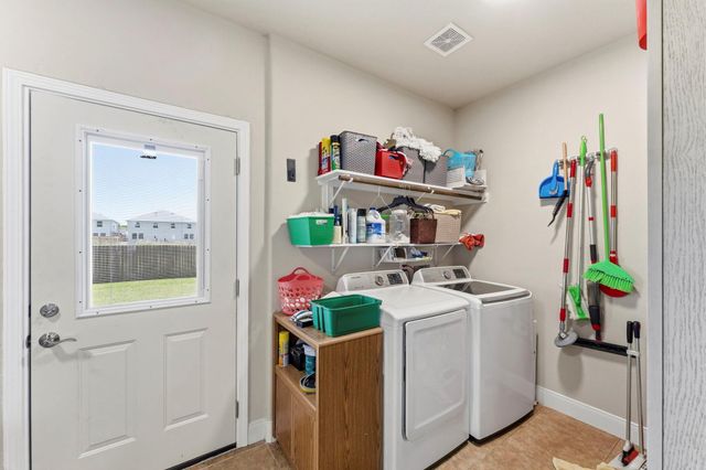1320 Oregon Street, La Porte, TX 77571