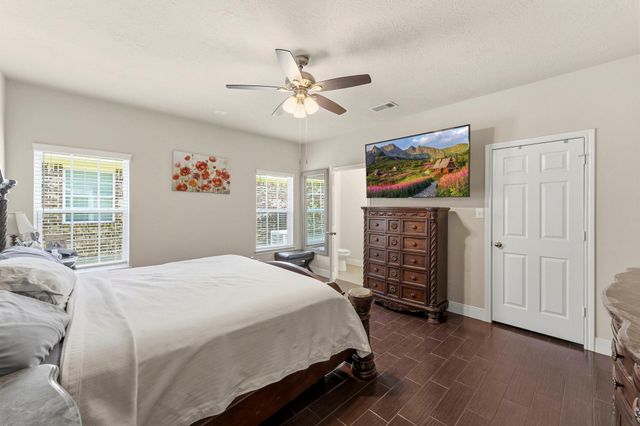 1320 Oregon Street, La Porte, TX 77571
