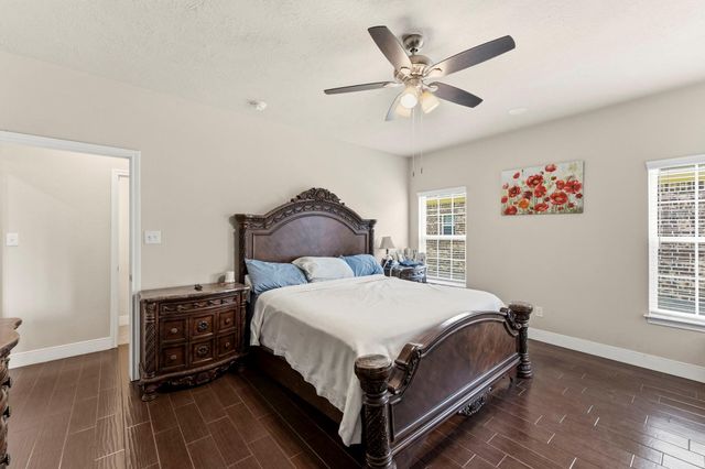1320 Oregon Street, La Porte, TX 77571