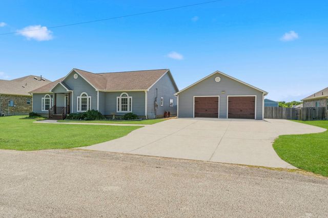 1320 Oregon Street, La Porte, TX 77571
