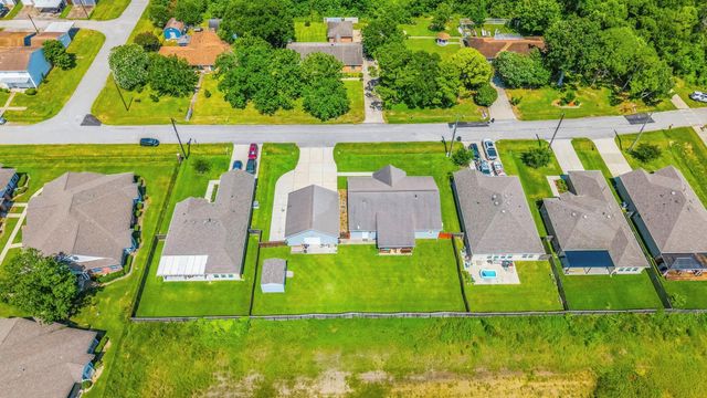 1320 Oregon Street, La Porte, TX 77571