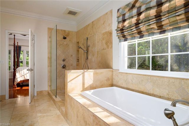 1860 Dunmore Lane, Clemmons, NC 27012