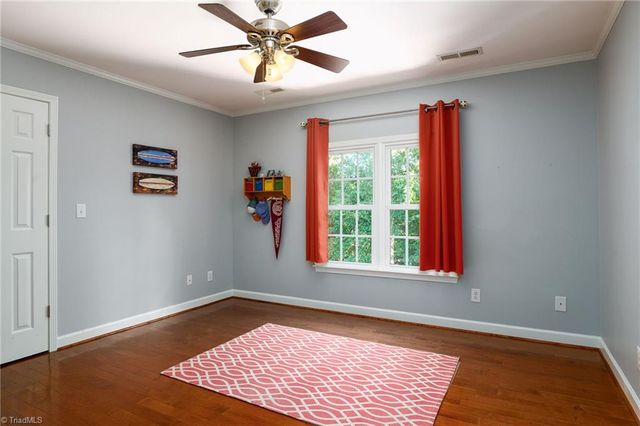 1860 Dunmore Lane, Clemmons, NC 27012