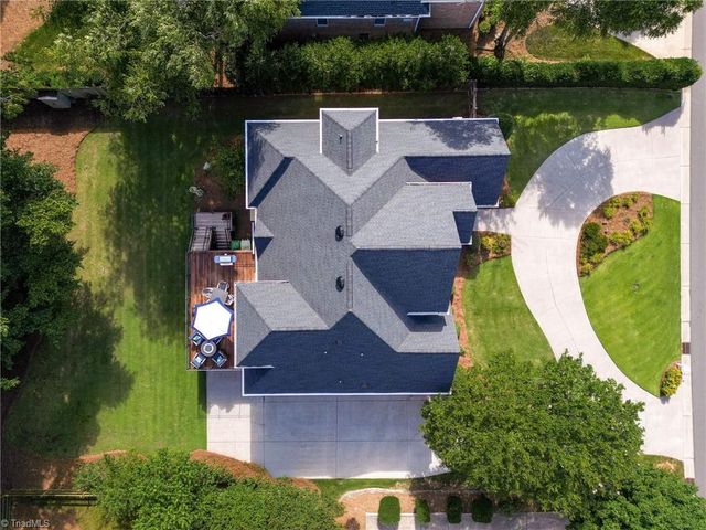 1860 Dunmore Lane, Clemmons, NC 27012