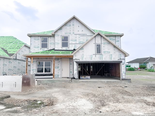 129 Yale St, Seguin, TX 78155