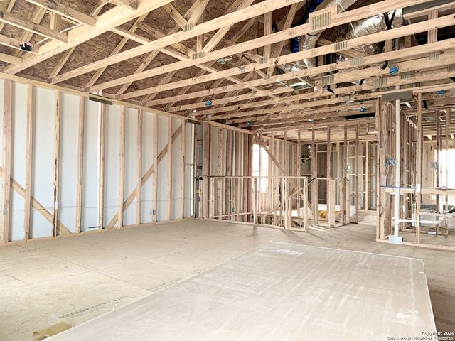 129 Yale St, Seguin, TX 78155