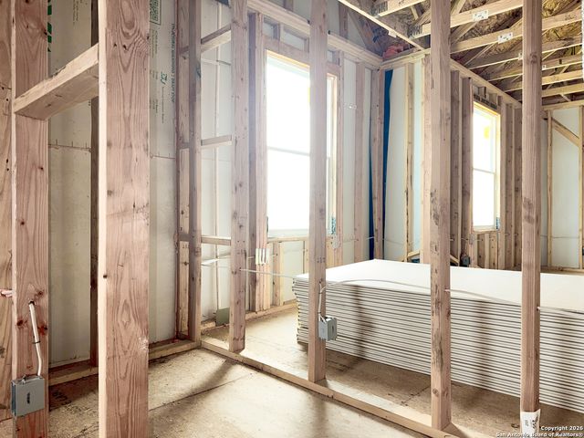 129 Yale St, Seguin, TX 78155