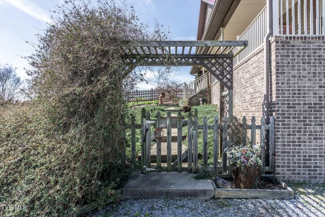 1151 John Bird Road, Afton, TN 37616