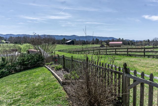 1151 John Bird Road, Afton, TN 37616