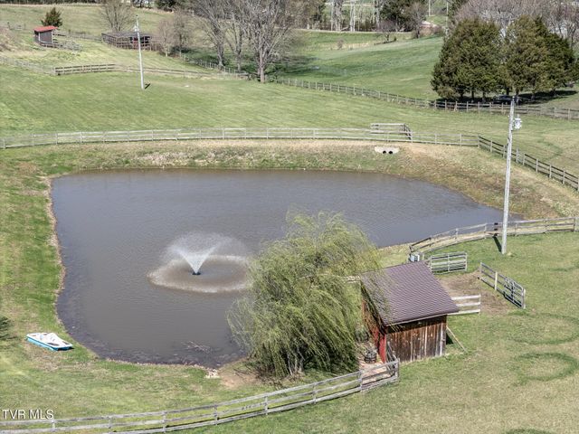 1151 John Bird Road, Afton, TN 37616