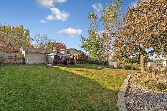 1507 23rd Avenue NW, Faribault, MN 55021