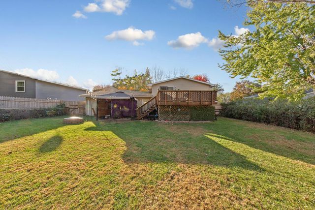 1507 23rd Avenue NW, Faribault, MN 55021