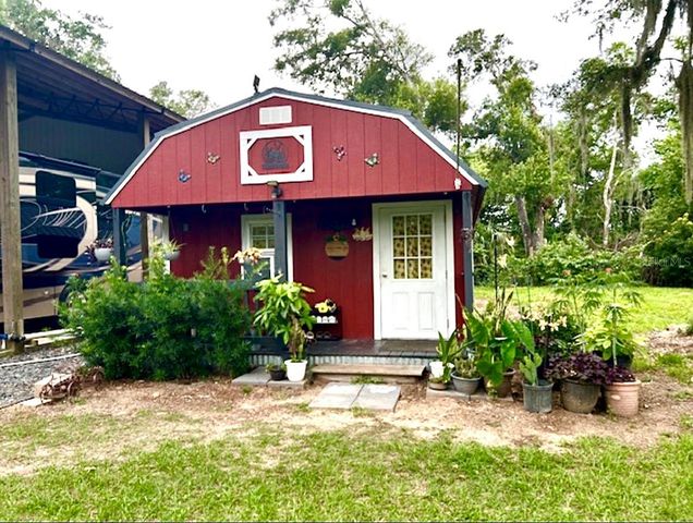 528 ASHLEY LANE, Center Hill, FL 33514