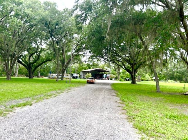 528 ASHLEY LANE, Center Hill, FL 33514